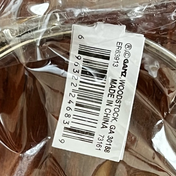 Cross Bracelet with Bible verse. Probably aluminum - Picture 4 of 4